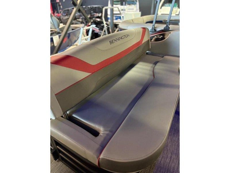 Bennington Marine Bennington 22 Sxsbsp 2023 alt