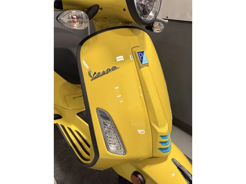 2025 Vespa PRIMAVERA 50 S PRIMAVERA 50 S thumbnail 4