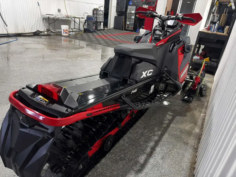 2024 Polaris 850 Switchback XC 146 **GARANTIE POLARIS 2027!!**