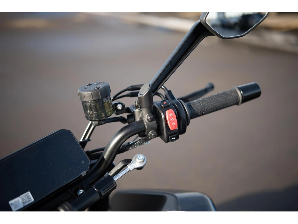 2026 Cfmoto 675nk alt