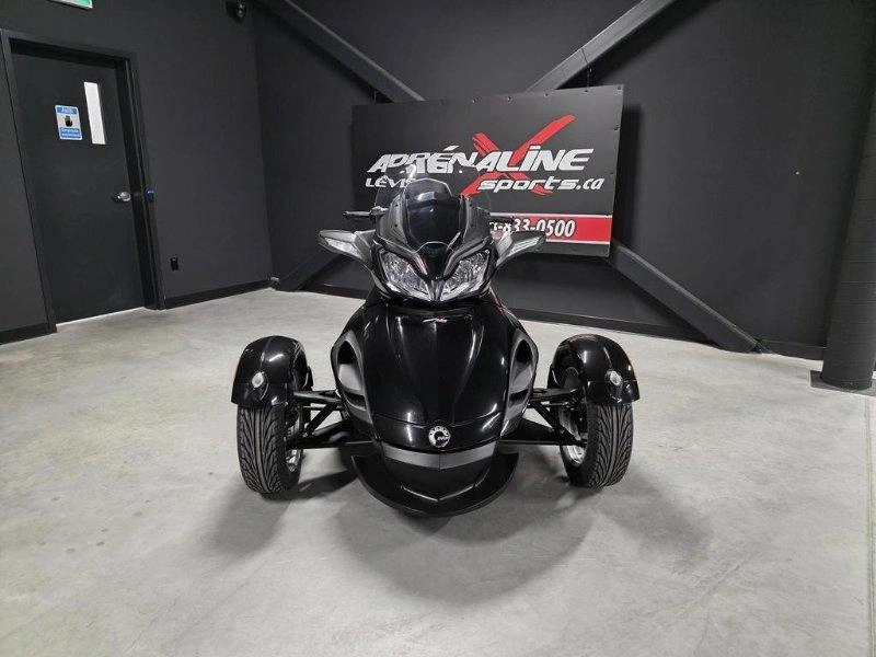 Can-am Spyder St 2013 alt