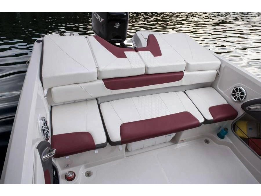 2016 Tahoe 550 Ts Outboard alt