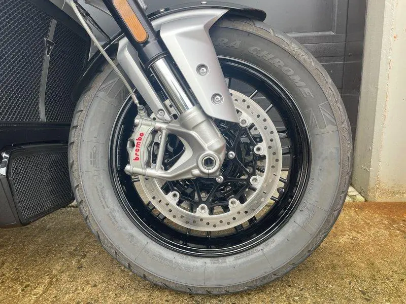 2022 Triumph Rocket 3 R thumbnail 5
