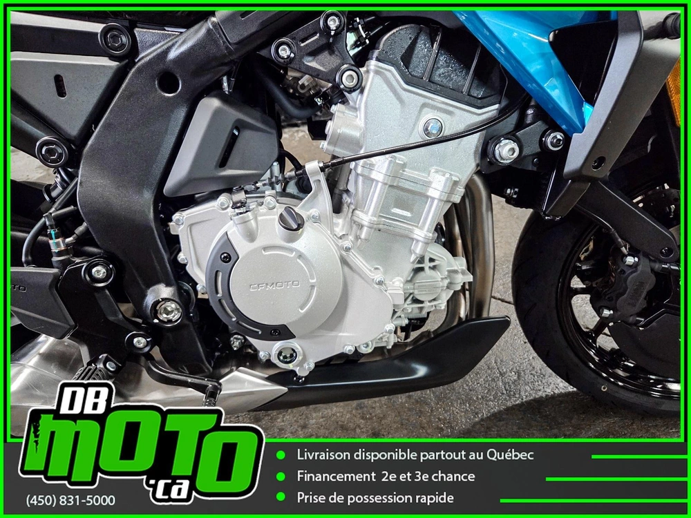 2026 Cfmoto 675nk alt