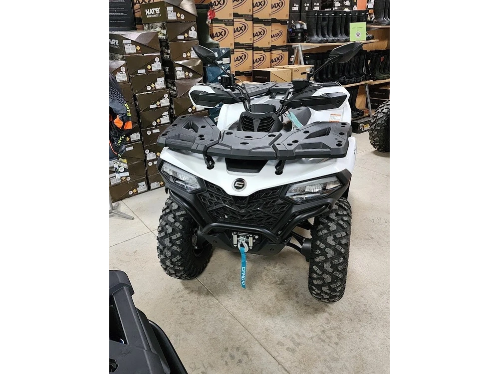2025 Cfmoto Cforce 500 Pearl White alt