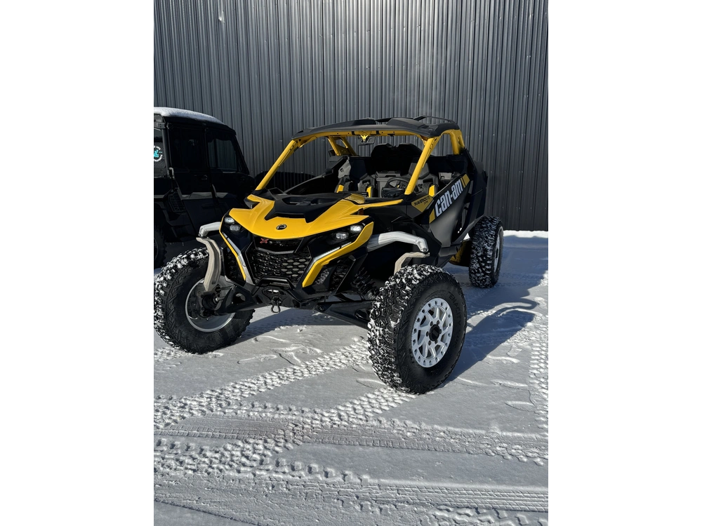 2024 Can-am Maverick R X Rs alt