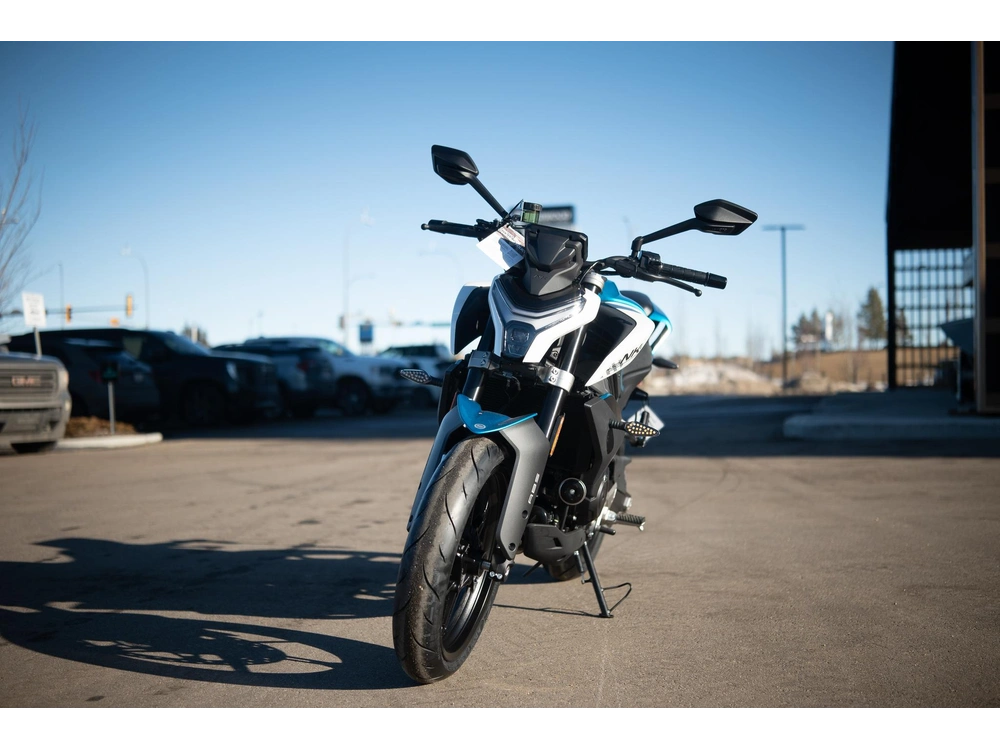 2026 Cfmoto 450nk alt