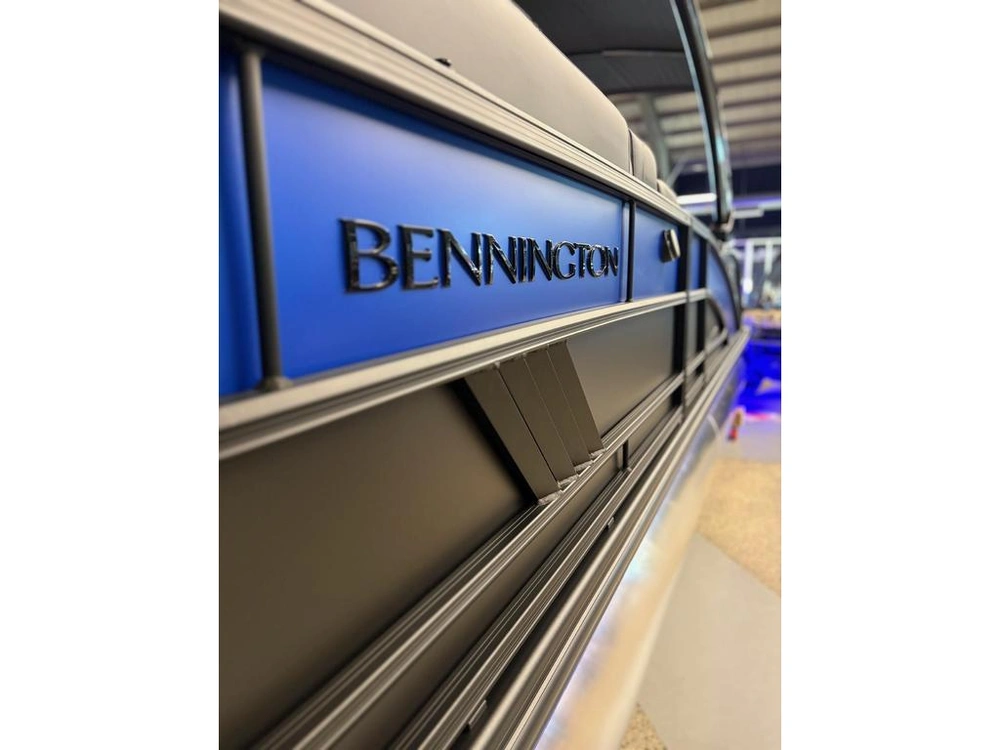 Bennington Marine M24 Serie Sport 2026 alt