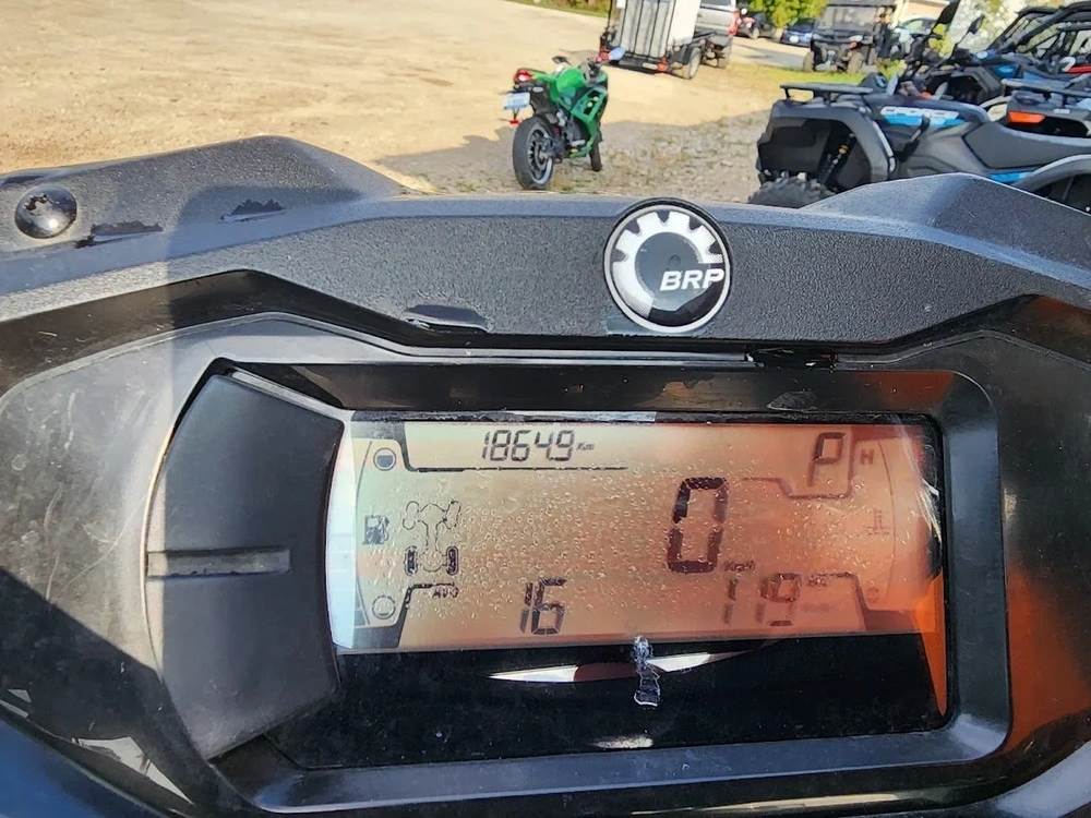 2022 Can-am Xt 650 alt