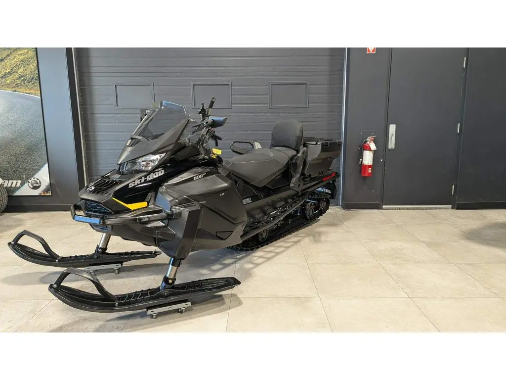 Ski-Doo TUNDRA LE 600 EFI 2024