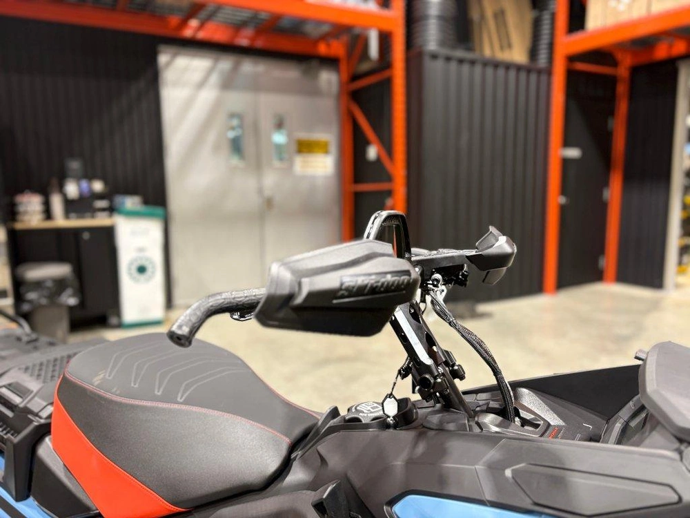 Ski-doo Expedition Xtreme 900 Ace Turbo R Cobra 1.8'' E.s. 2026 alt