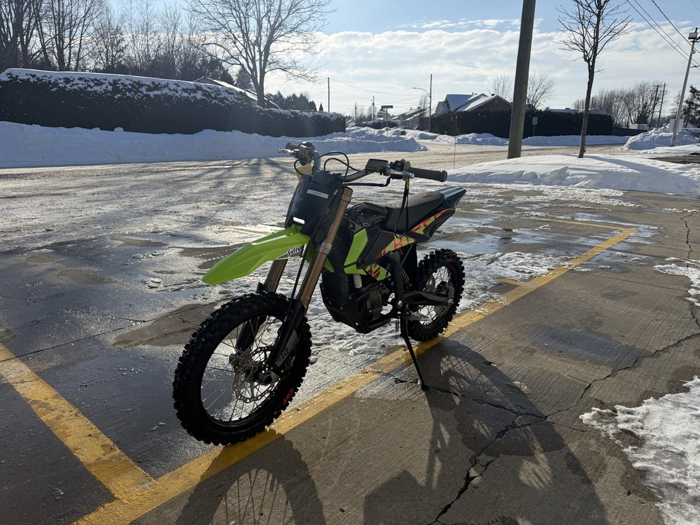 2025 Surron Hyper Bee 14/12 alt