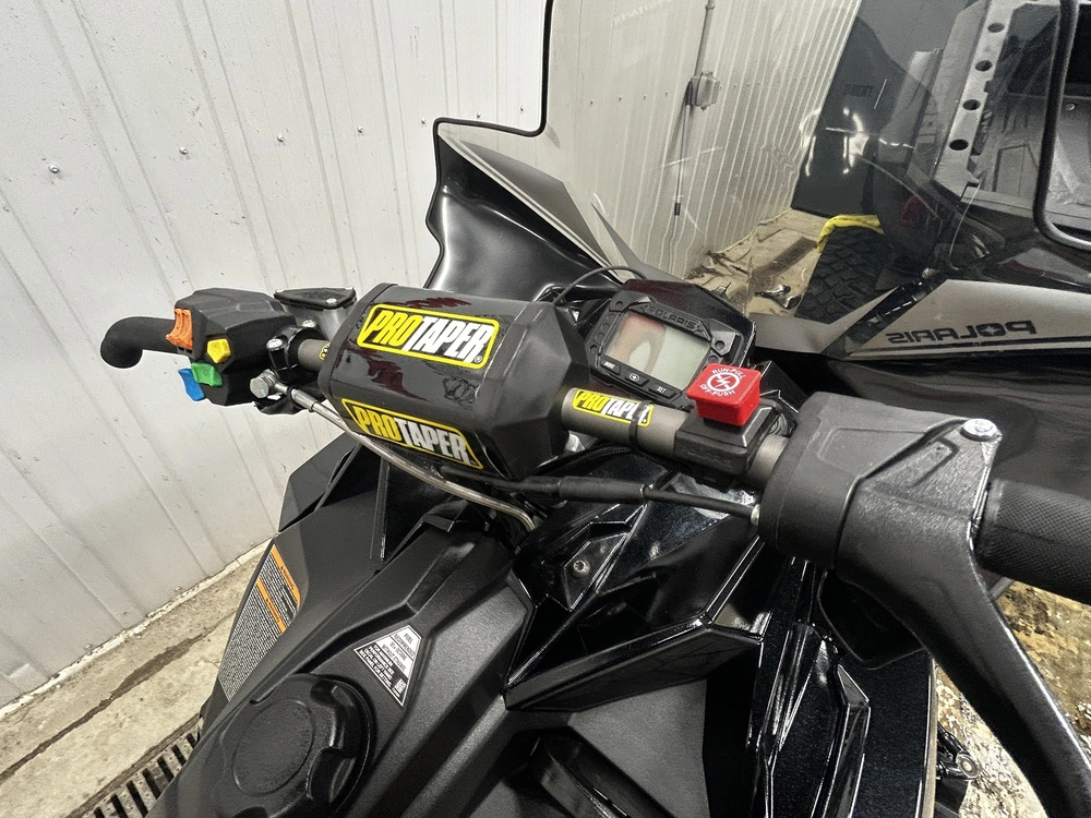 2019 Polaris 800 Switchback Assault 144 1.35" alt