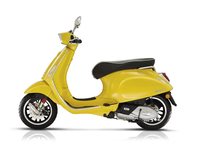 2022 Vespa Sprint 50 thumbnail 3