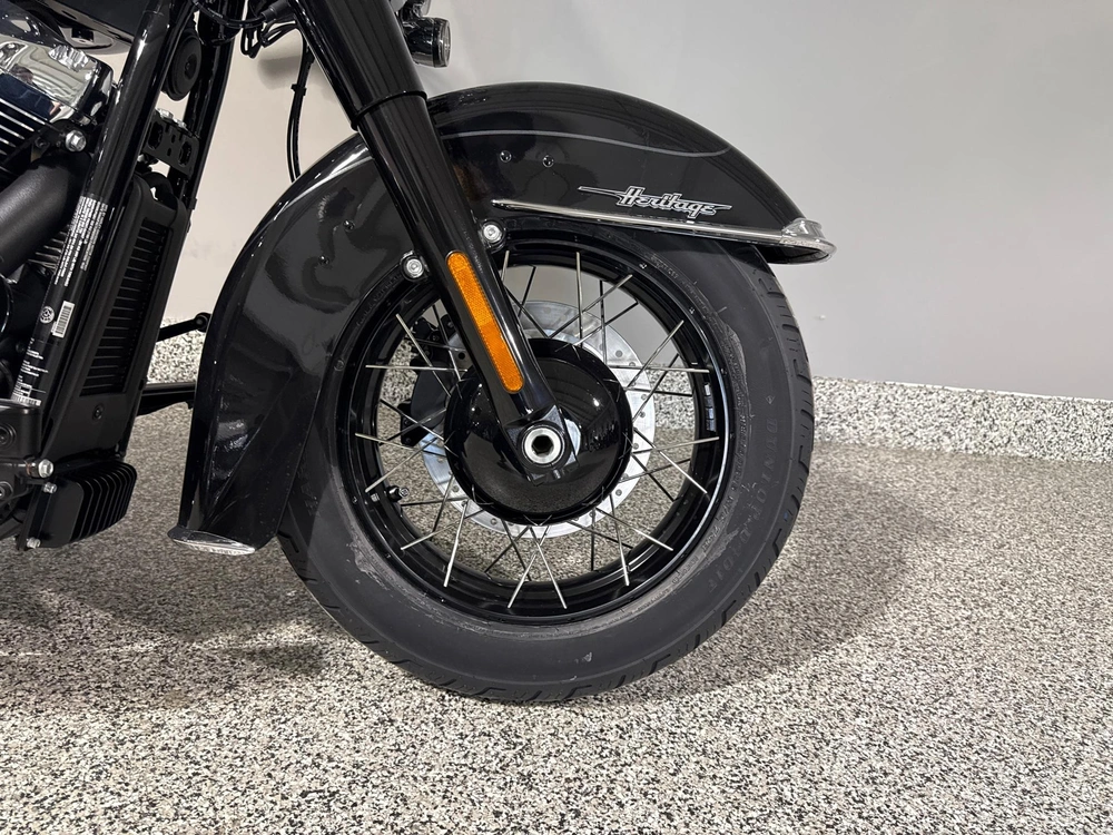 2026 Harley-davidson Flhcs - Heritage Classic alt