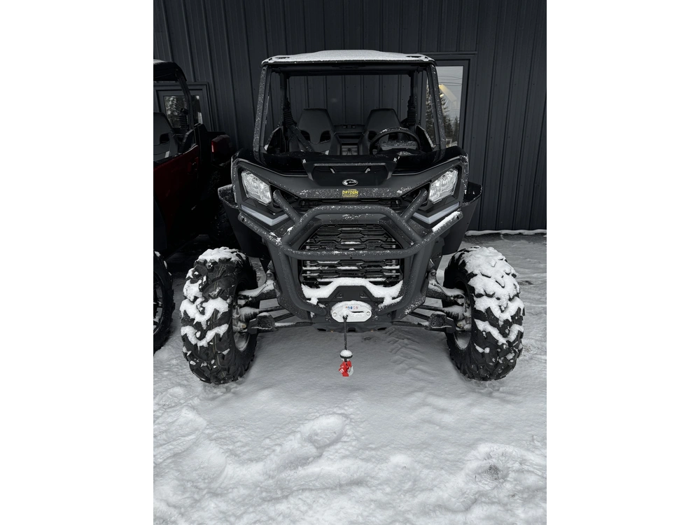 2026 Can-am Commander Xt 700 alt