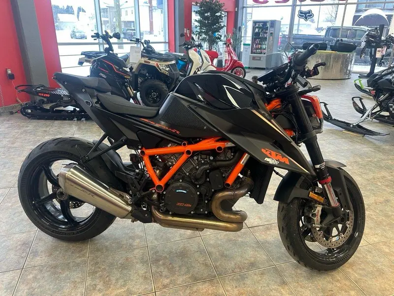 2020 KTM SUPER DUKE 1290R thumbnail 2