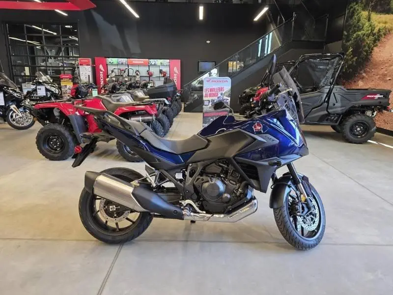 2025 Honda NT1100 ABS thumbnail 2