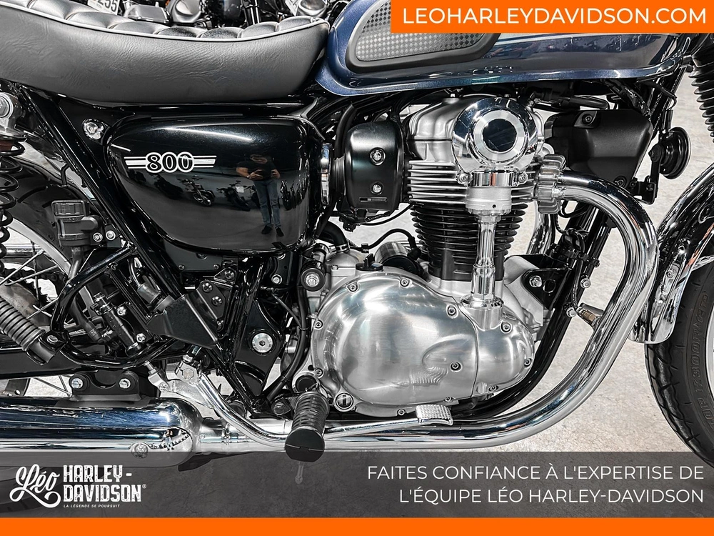 2023 Kawasaki W800 alt