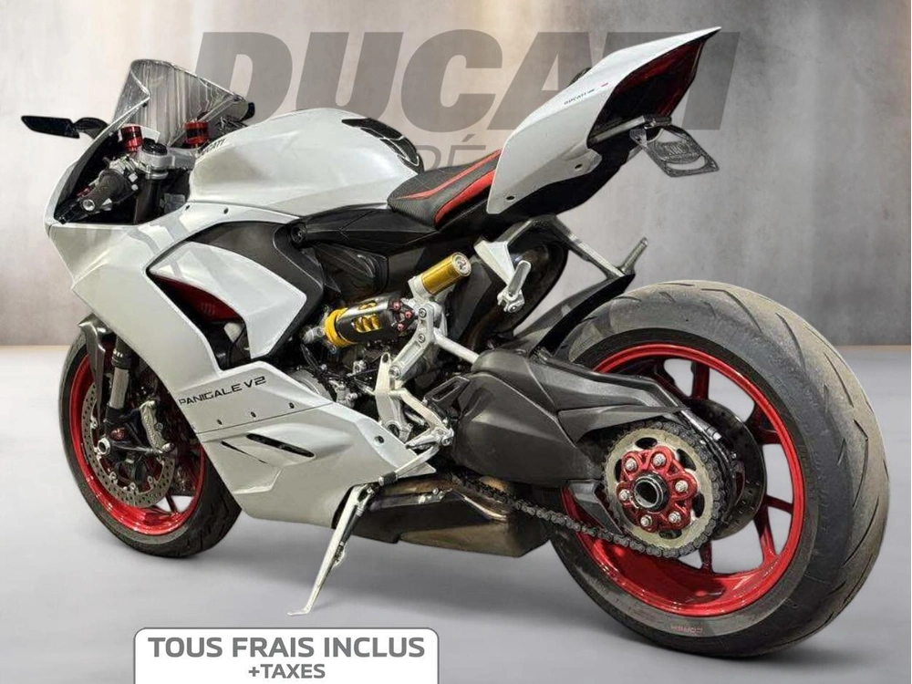 2021 Ducati Panigale V2 alt
