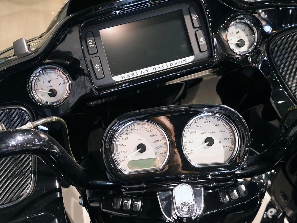 Harley-davidson Road Glide Special Fltrxs 2015 alt