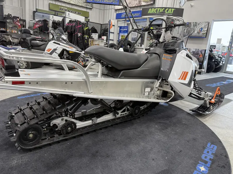 2024 Polaris 550 VOYAGEUR 155 ES