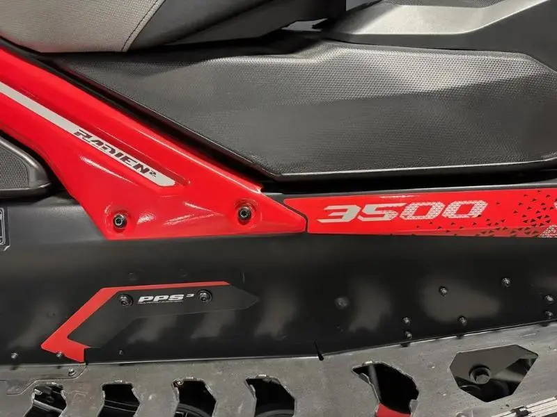2025 Lynx RAVE RE 600R thumbnail 11