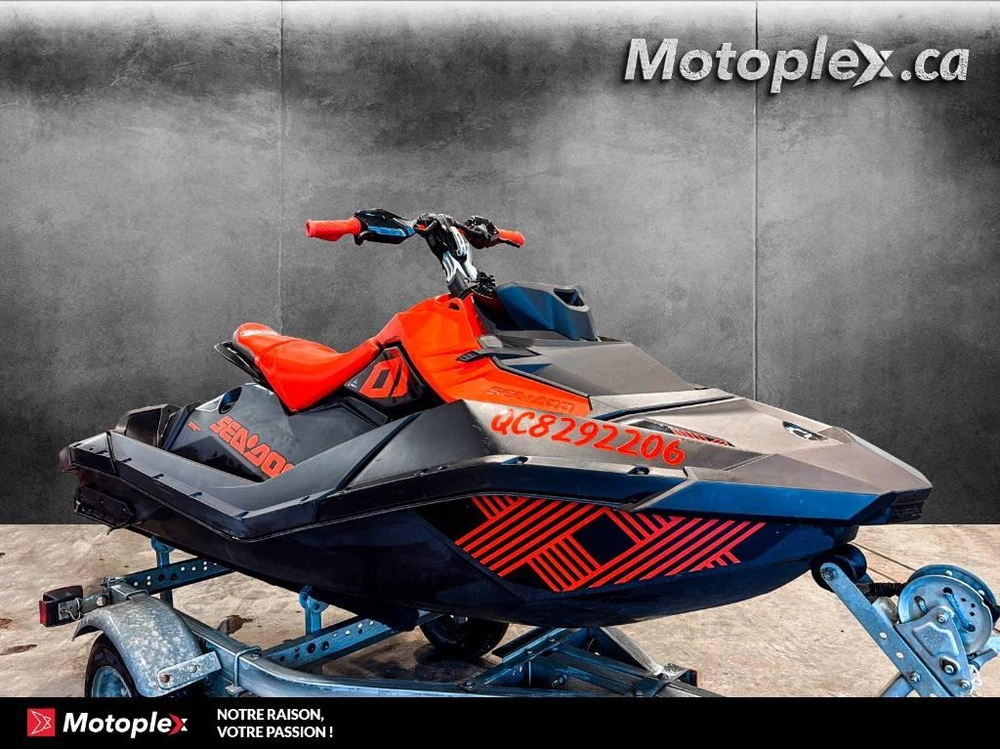 Sea-doo Spark Trixx 2up 2022 alt