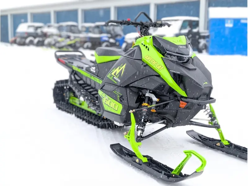 2025 Arctic Cat MOUNTAIN 600 154 SP - ES M6 M600 MTN catalyst SNOW PRO ELECTRIC START 2.6 | 🌍 Concurrents : RMK 650 / Summit 600R / Lynx 🌍 |