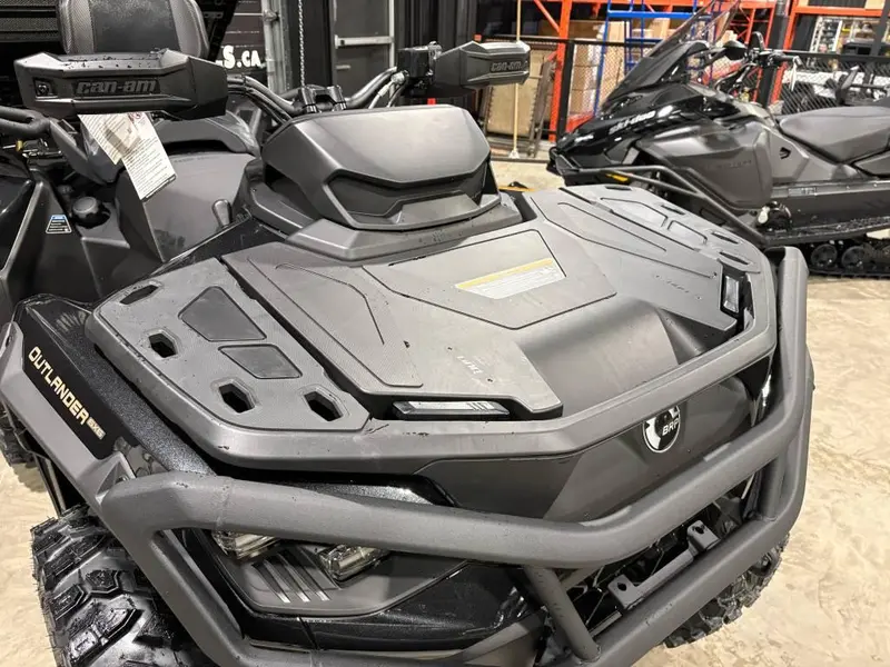 Can-Am Outlander MAX 6X6 Backcountry 1000R 2026