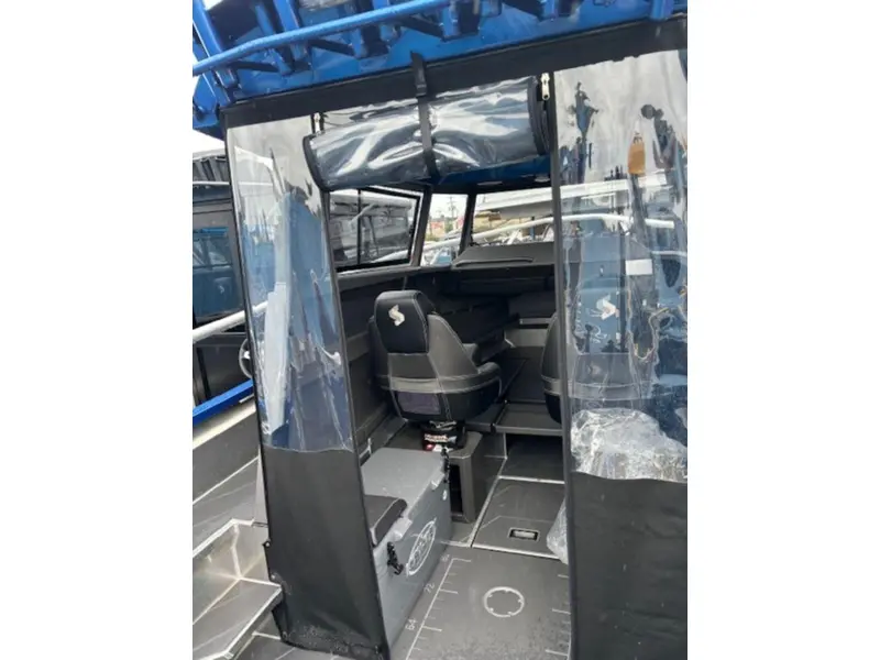 2023 Other 2250 Ultra CentreCab