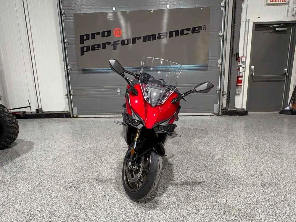 Suzuki Gsx-s1000gt+ 2025 alt