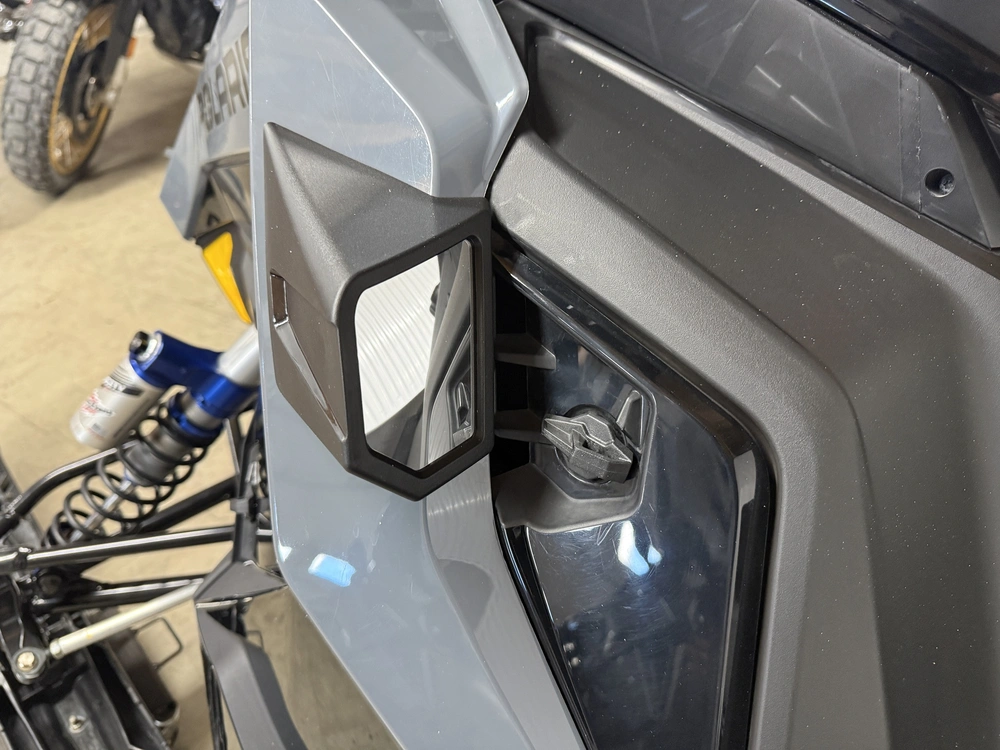 Polaris 850 Indy Vr1 129 2021 alt