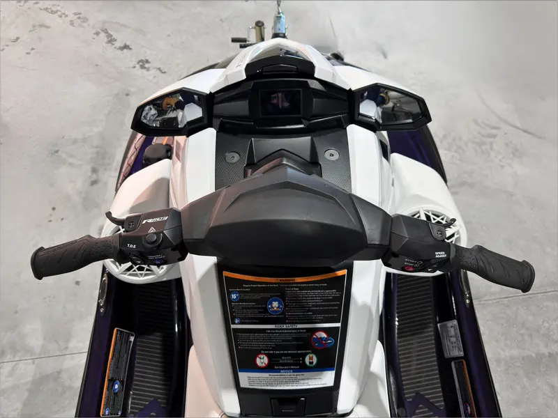 2026 Yamaha VX Cruiser HO (w/ Audio) thumbnail 9