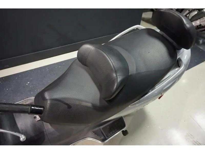 Suzuki Burgman 650 2005 alt