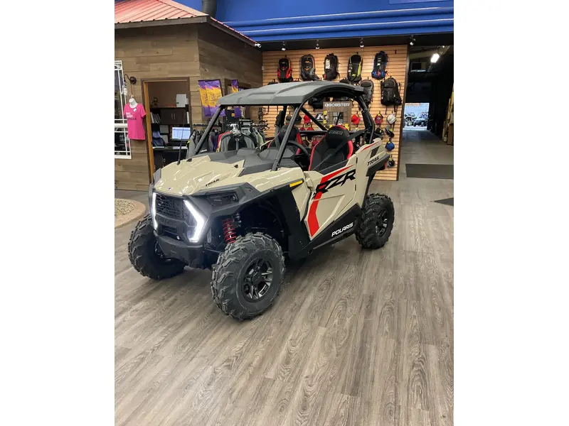 2025 Polaris RZR TRAIL ULTIMATE thumbnail 3