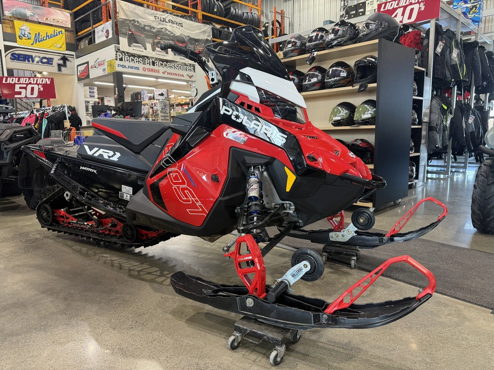 Polaris Patriot Boost Indy Vr1 137 2023 alt