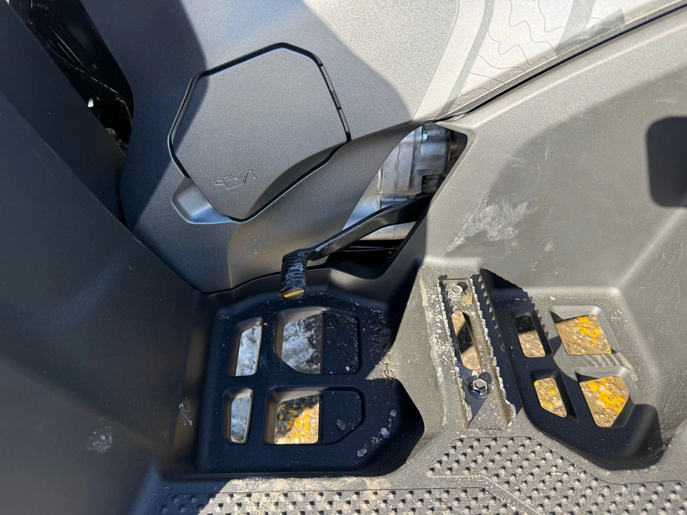 2026 Honda Trx520fm6 alt