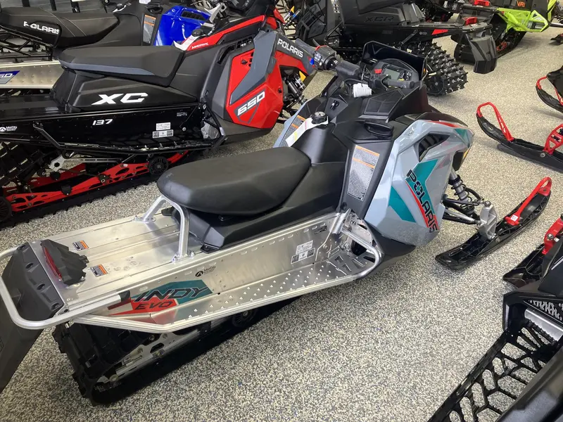 2024 Polaris 550 Indy EVO 121