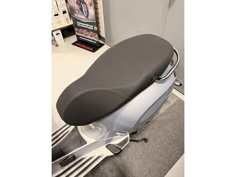 2025 Vespa PRIMAVERA 50 TECH PRIMAVERA 50 T