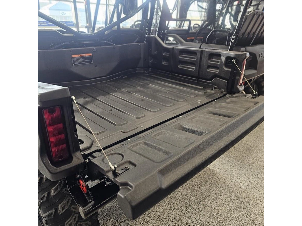 2025 Honda Pioneer 1000 Base alt