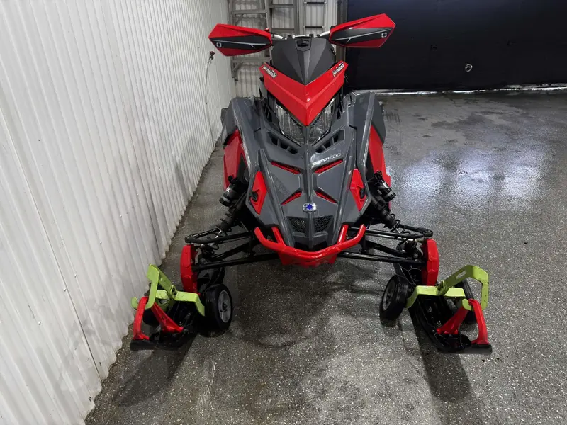 2024 Polaris 850 Switchback XC 146 **GARANTIE POLARIS 2027!!**