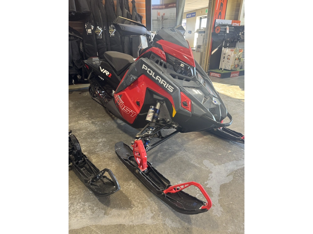 2024 Polaris Boost Indy Vr1 137 alt