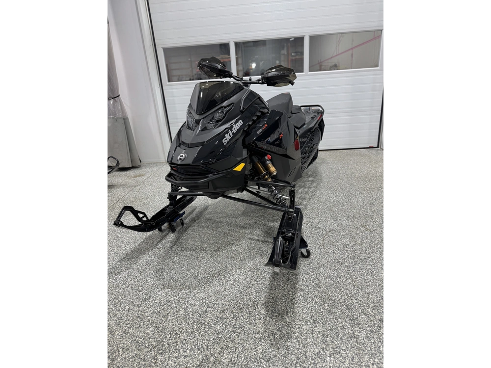 2025 Ski-doo Mxz Competition alt