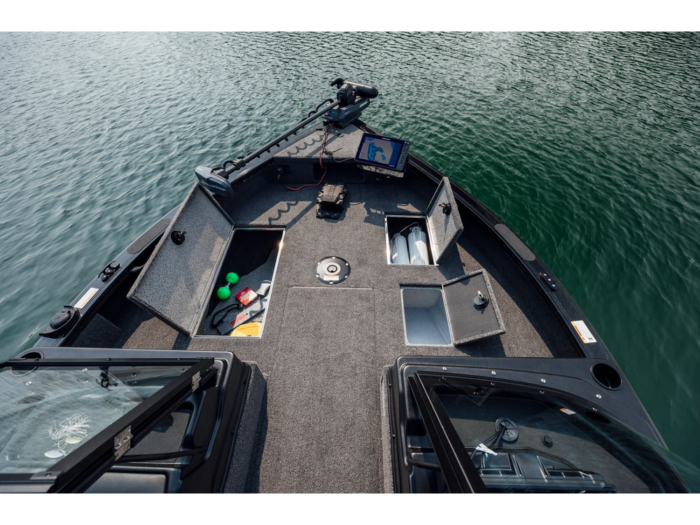 2026 Crestliner 2050 Fish Hawk Wt alt