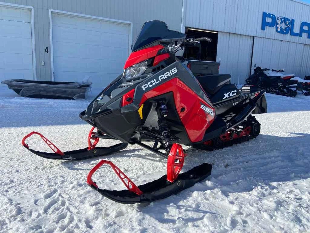 Polaris 650 Indy Xc 137 2024 alt