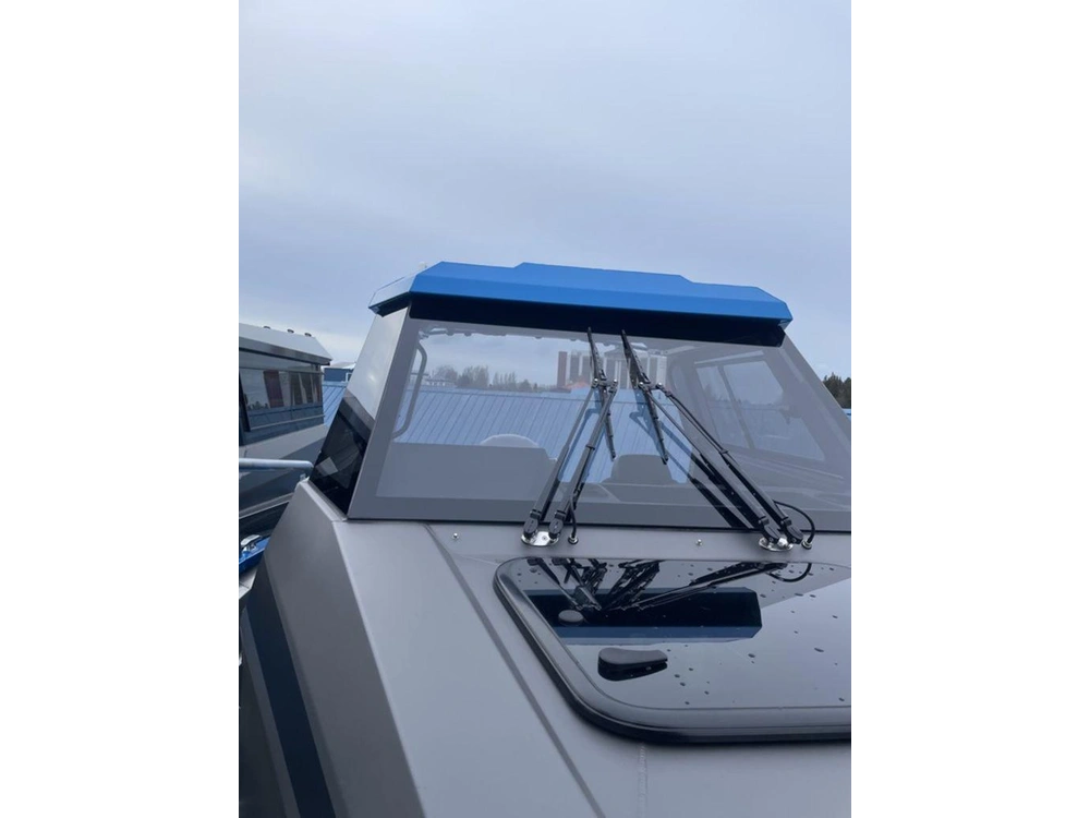 2023 Other 2250 Centercab alt