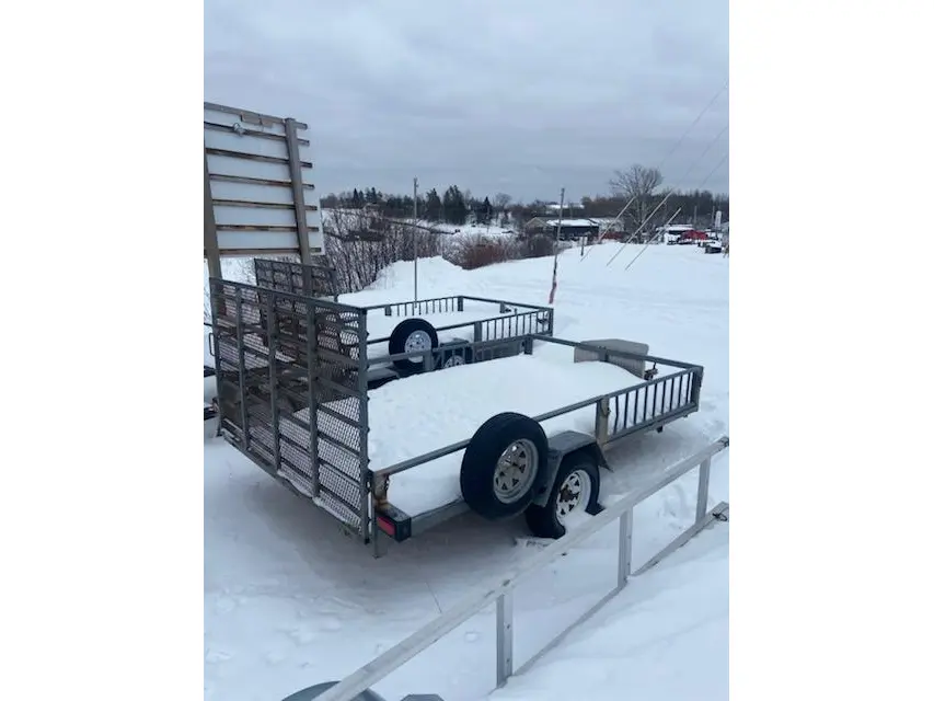 2011 Easy Hauler 7x12' Easy Hauler trailer