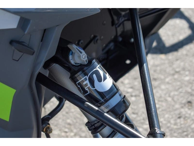 Arctic Cat Riot 8000 2022 alt