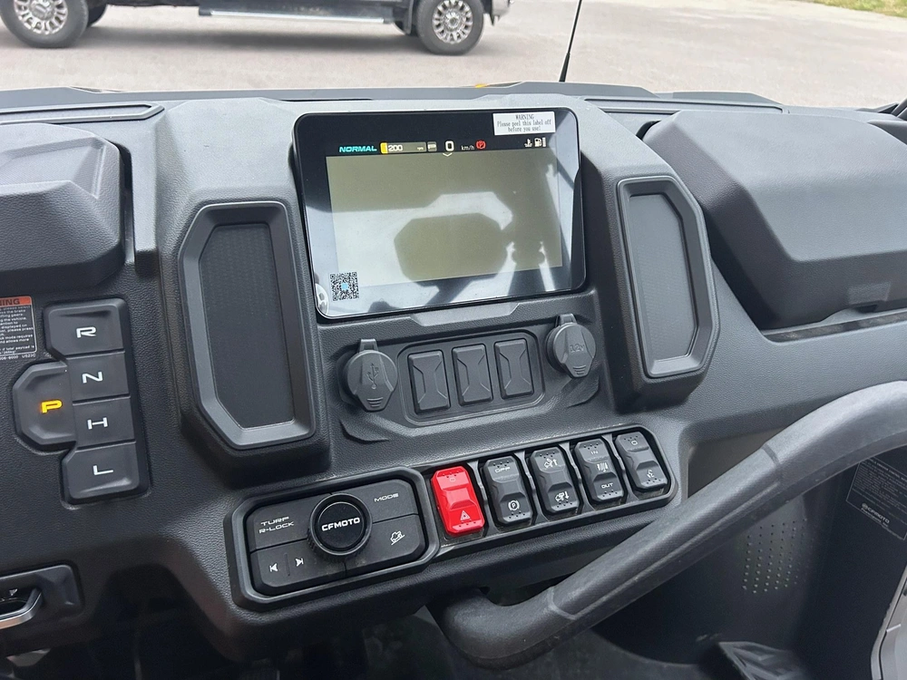 Cfmoto Uforce U10 Pro 2025 alt